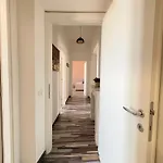 Appartamento A Casa Di Leonardo Ii